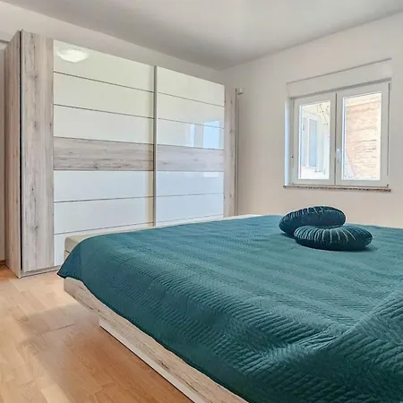 דירה Franco Bužinija