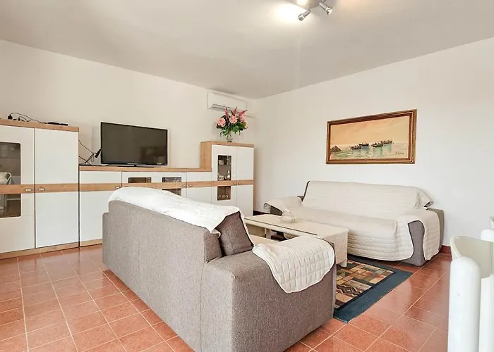 Franco Διαμέρισμα *